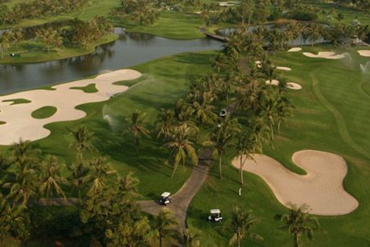 타이 컨트리클럽