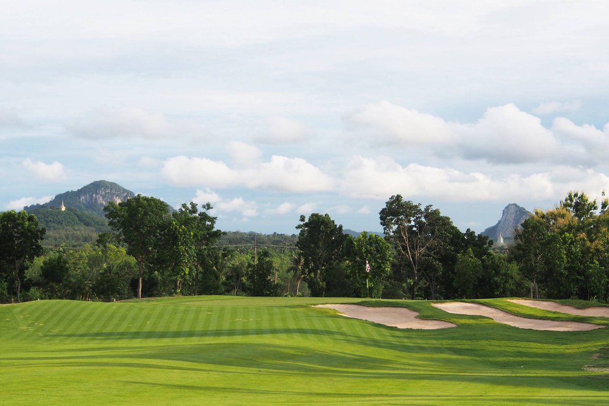 피닉스 골드 골프 앤 컨트리클럽