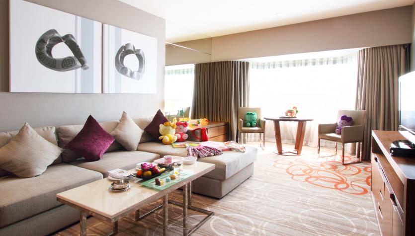 센타라 그랜드 앳 센트럴 플라자 라프라오 방콕