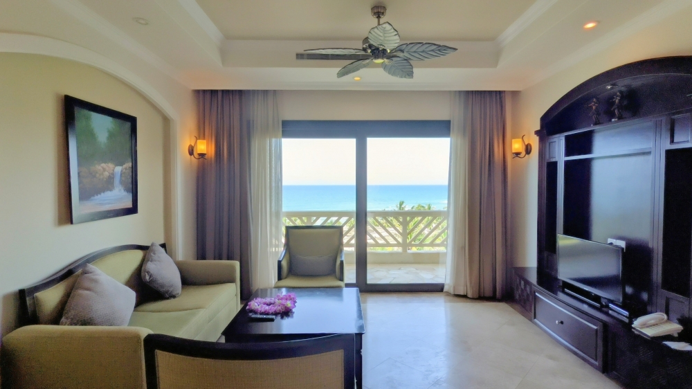 올라라니 리조트 & 콘도텔