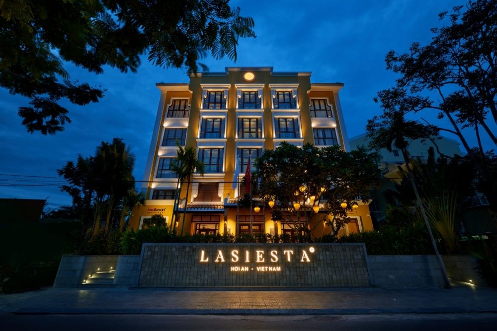 라 시에스타 호이안 리조트 & 스파