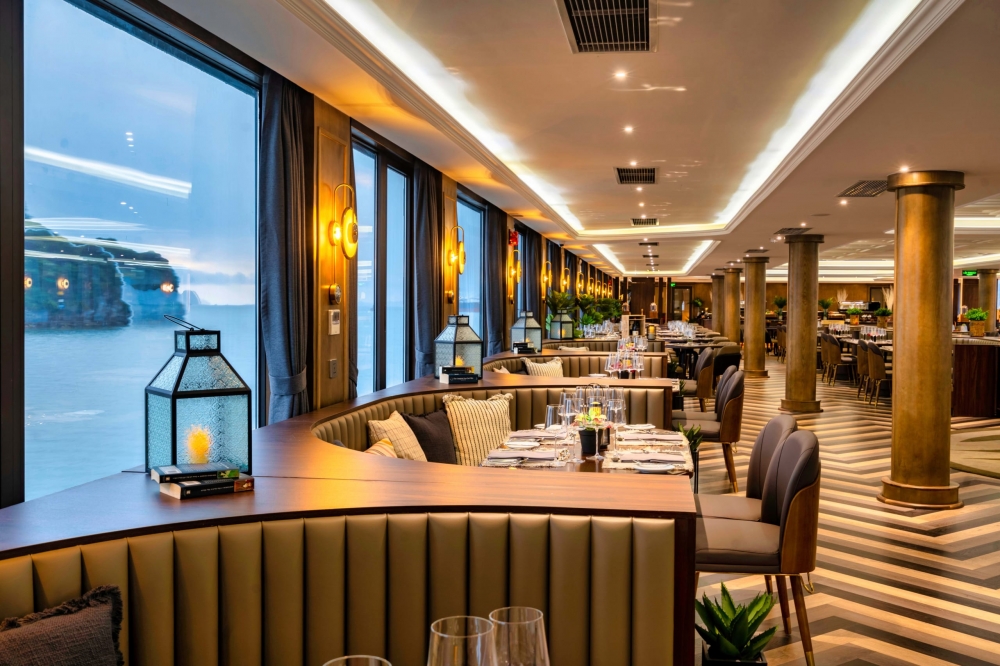 하롱베이 데이크루즈(엠버서더 5성급)