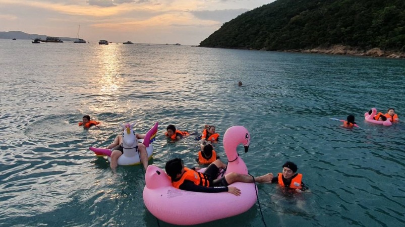 파타야 올인원 선셋 요트 크루즈 투어